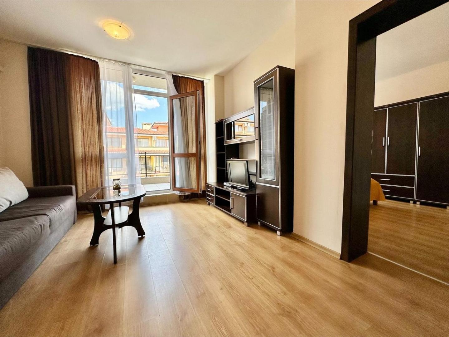Menada Luxor Apartments Sveti Vlas Esterno foto