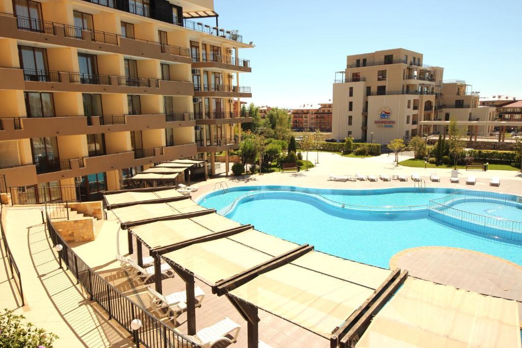 Menada Luxor Apartments Sveti Vlas Esterno foto